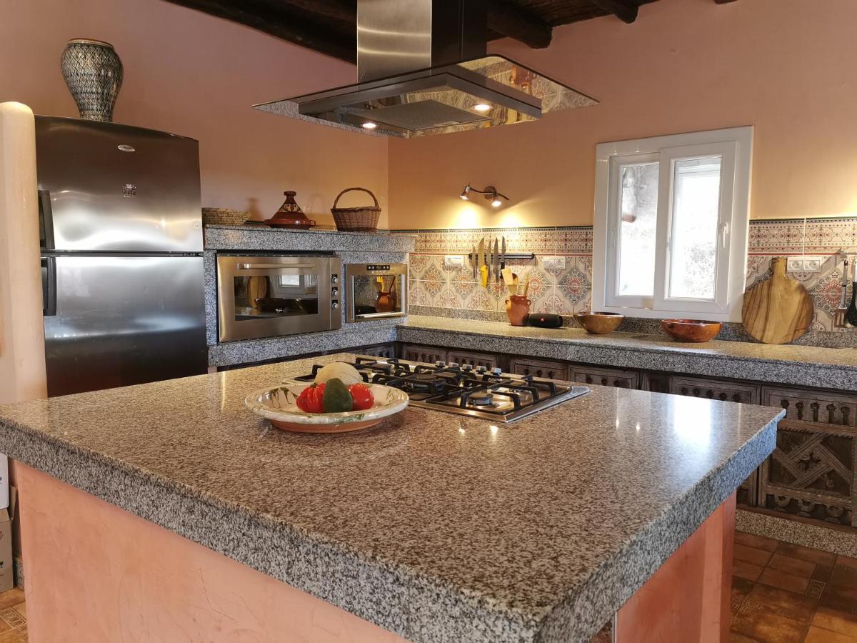 Maison Mimosa, Lovely 3 Bedroom Villa With A Large Pool 索维拉 外观 照片